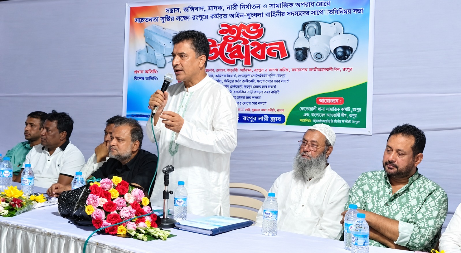 রংপুর মহানগরীর ১৮ নম্বর ওয়ার্ডের মুন্সিপাড়ায় সিসিটিভি ক্যামেরা স্থাপন
